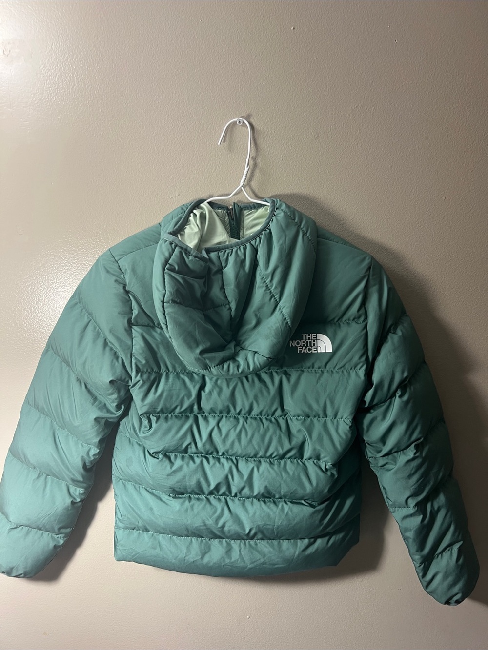 The North Face kids irresistible Insulated Puffer Jacket - Green - Picture 4 of 6
